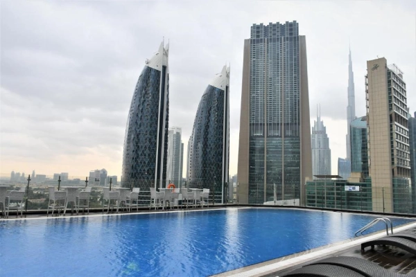 استخر هتل جوورا دبی