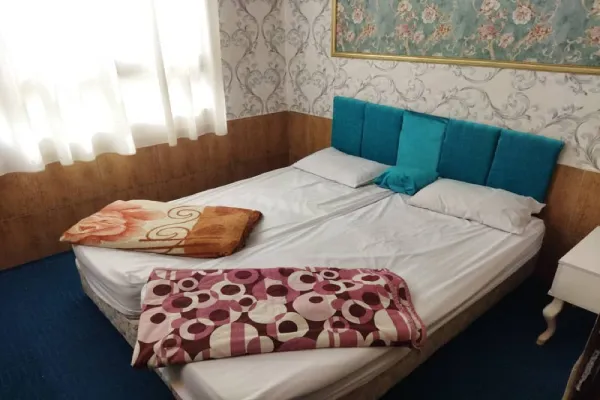 اتاق سه تخته