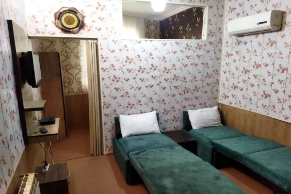 مهمانپذیر پلیکان مشهد