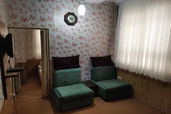 مهمانپذیر پلیکان مشهد