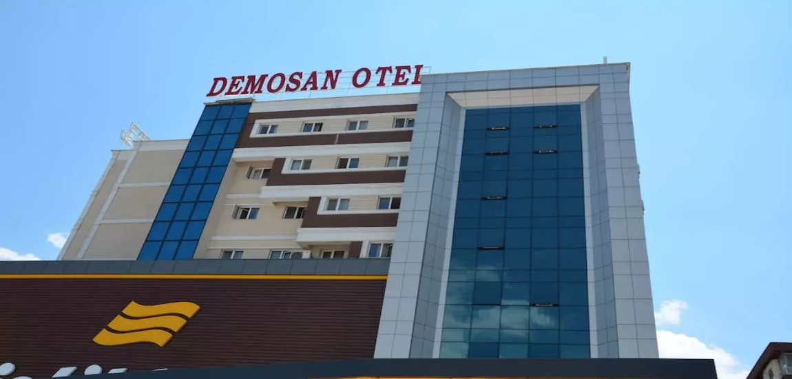 هتل دموسان سیتی قونیه
