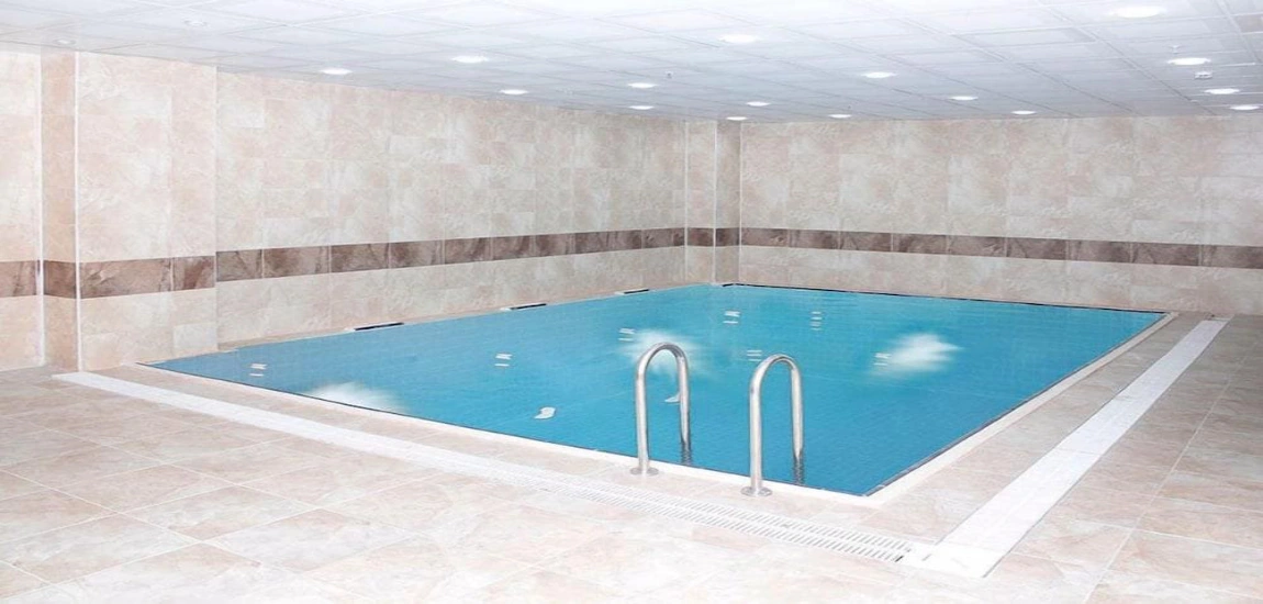 استخر هتل درگاه قونیه
