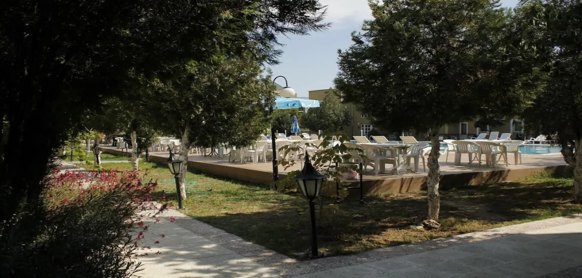 رستوران هتل سامدان ترمال دنیزلی
