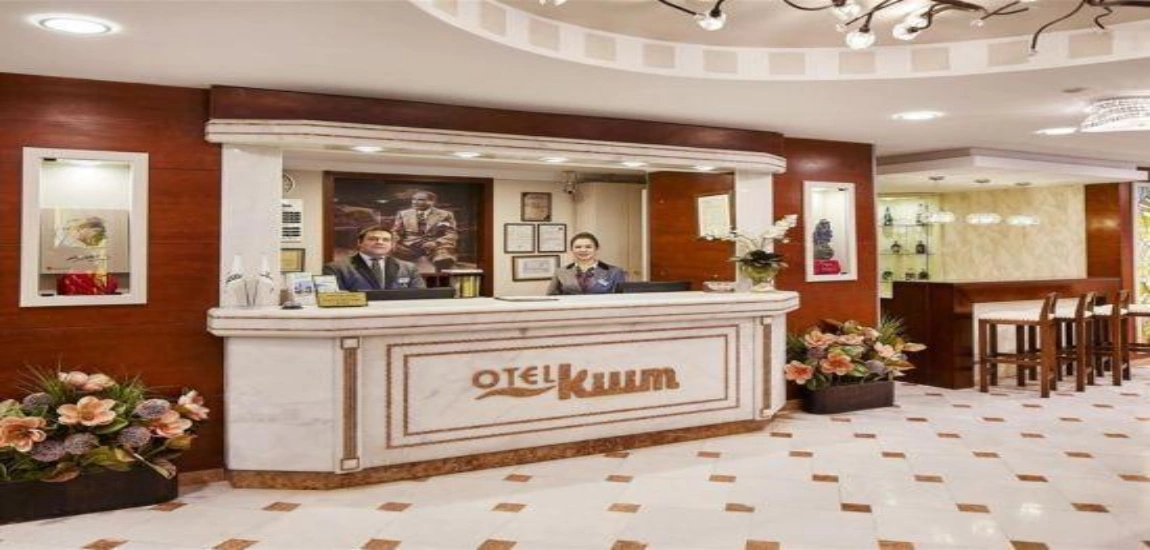 پذیرش هتل گلدن کینگ مرسین