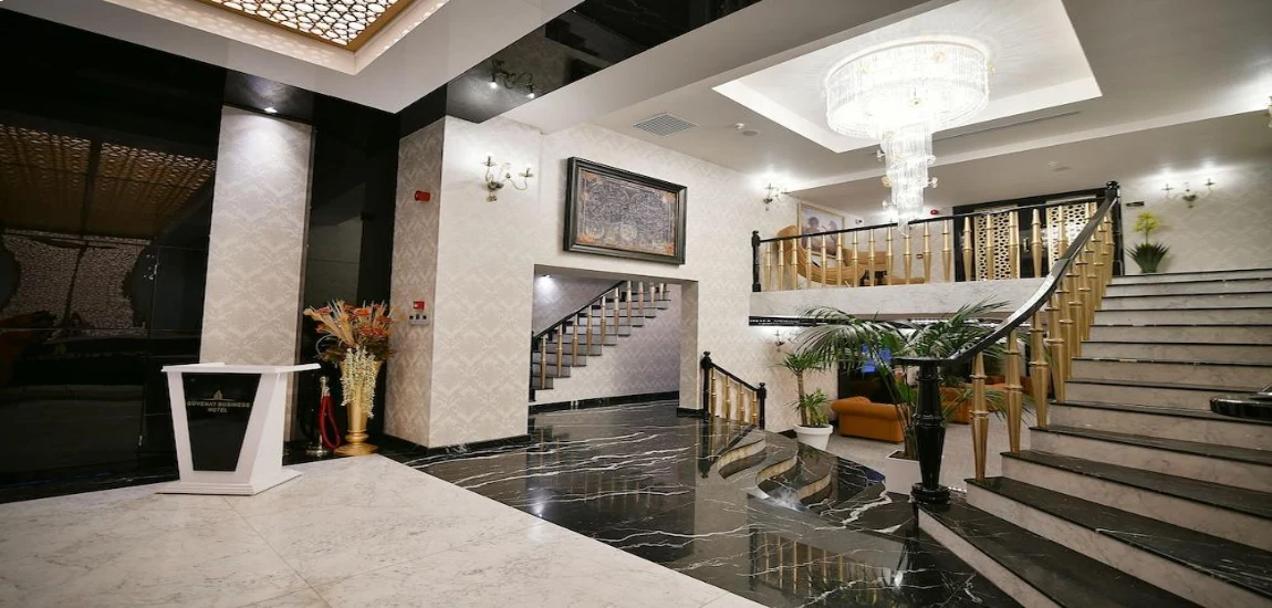 راهرو هتل گوونای بیزینس آنکارا